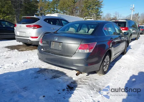 2010 Honda Accord 2.4 Lx из США, поврежденный, VIN 1HGCP2F36AA090564